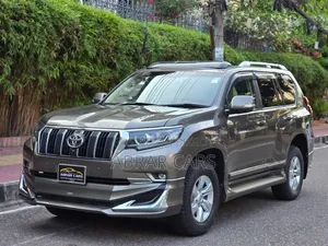 টয়োটা ল্যান্ড ক্রুজার প্রাডো ২০১৪