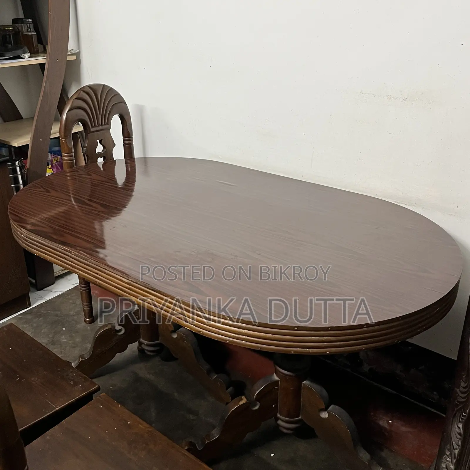 4 Seater Dining Table