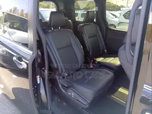 Toyota Esquire 1.8 FWD Hybrid (7 Seater) 2021 Black