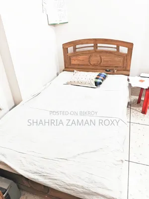 4/7 Feet Semi Double Teak Wood Bed