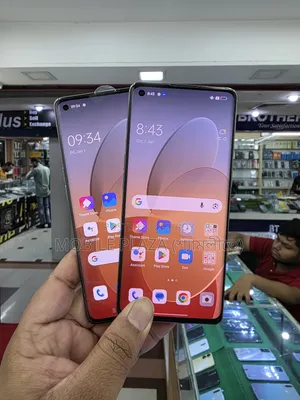 নতুন Oppo Reno5 Pro 5G 256 GB সাদা