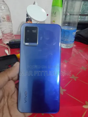 Vivo Y21 128 GB Blue