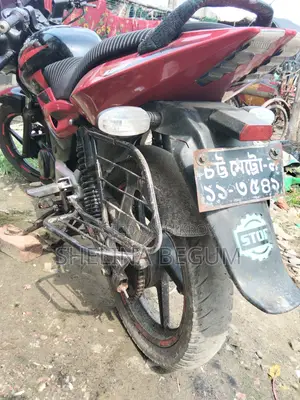 বাজাজ পালসার ১৫০ ২০১০ ব্ল্যাক