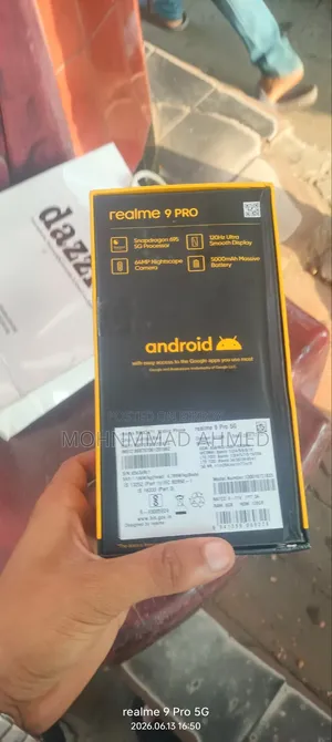 রিয়েলমি ৯ প্রো ১২৮ জিবি কালো
