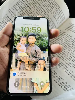 Apple iPhone XS 64 GB Gold