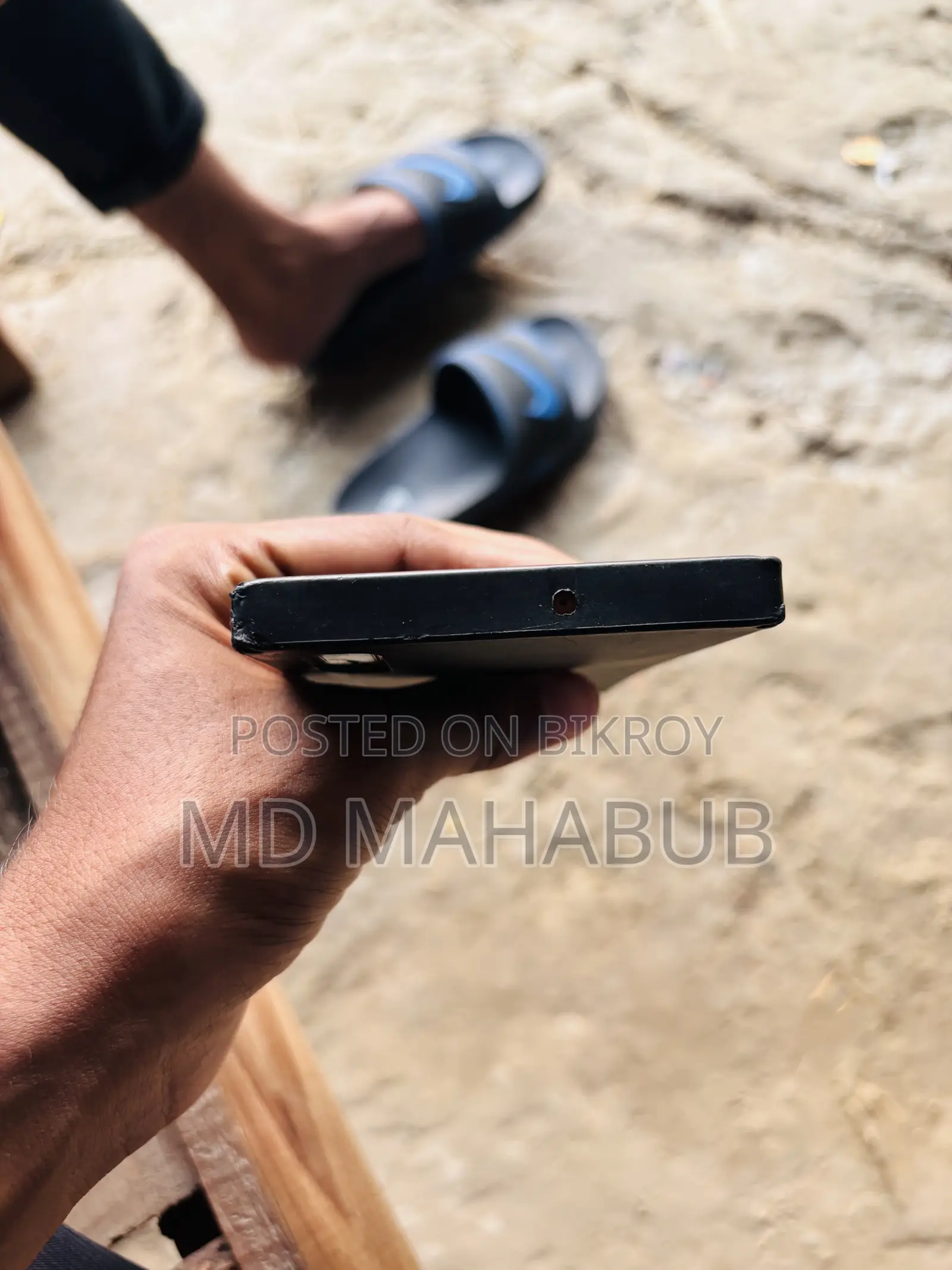 স্যামসাং গ্যালাক্সি এ৭০ ১২৮ জিবি কমলা