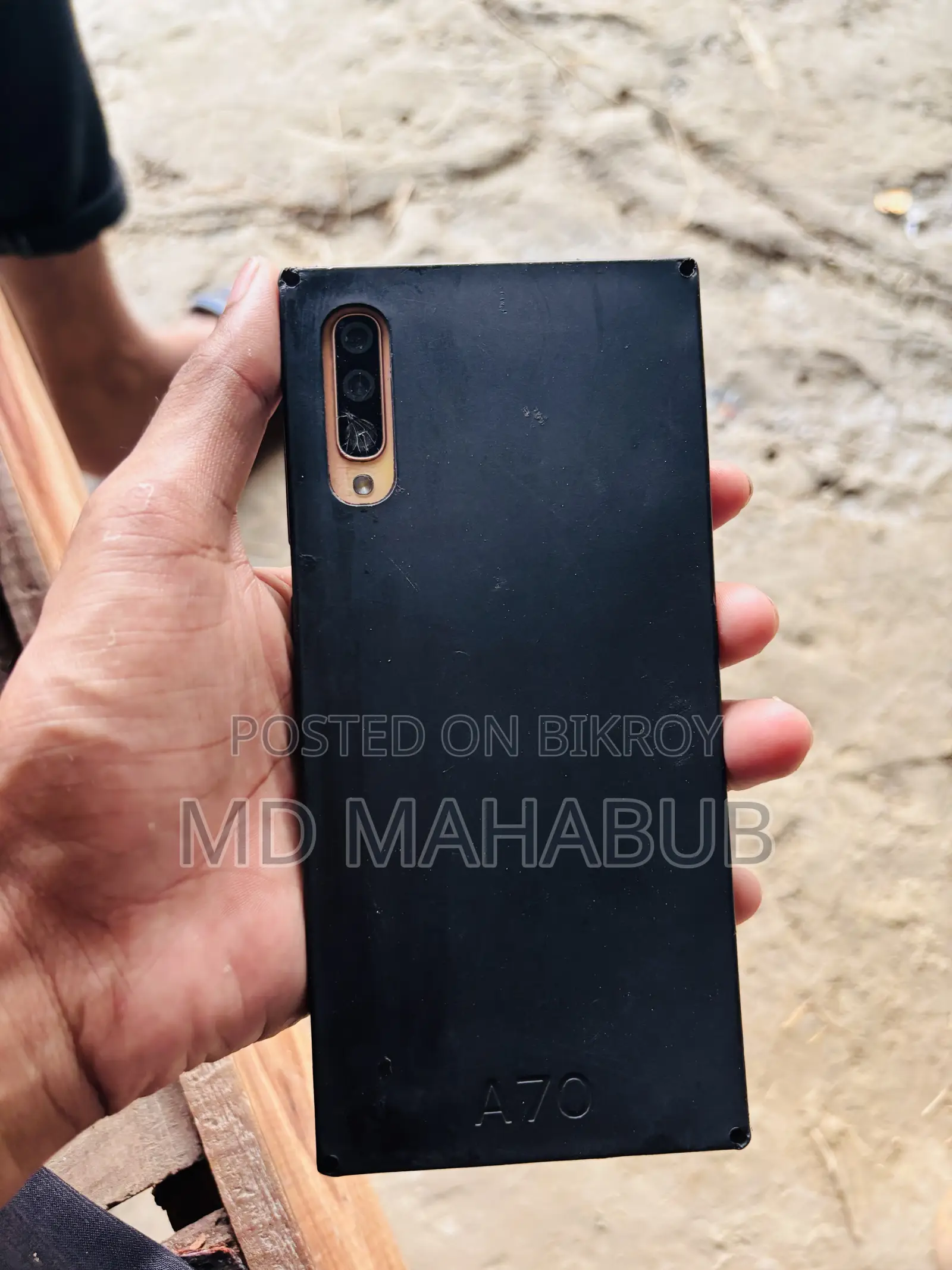 স্যামসাং গ্যালাক্সি এ৭০ ১২৮ জিবি কমলা