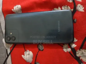 Samsung Galaxy A04s 64 GB Black