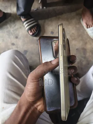 Vivo Y16 64 GB Gold