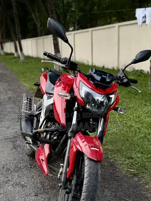 TVS Apache 160 4V 2022 Red
