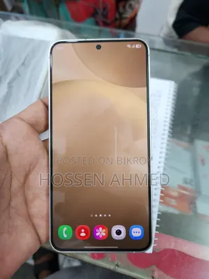 স্যামসাং গ্যালাক্সি এস২৪ ১২৮ জিবি গোল্ড