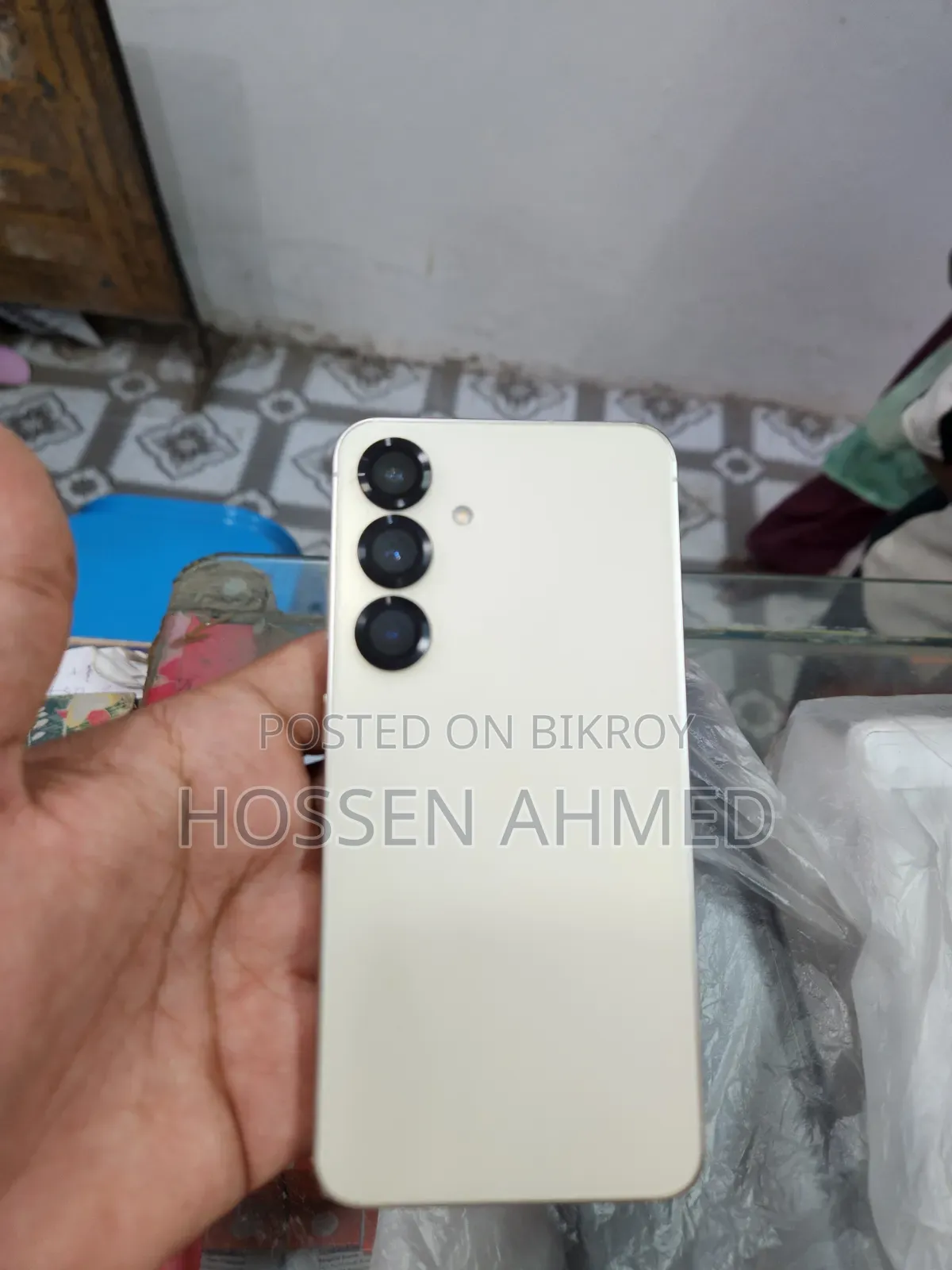 স্যামসাং গ্যালাক্সি এস২৪ ১২৮ জিবি গোল্ড