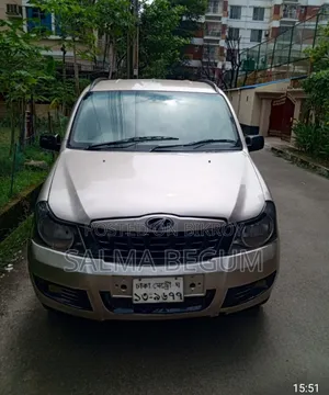 Mahindra XUV500 2015 Silver