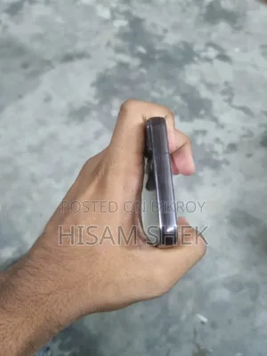 স্যামসাং গ্যালাক্সি এস২২ ৫জি ১২৮ জিবি ব্ল্যাক