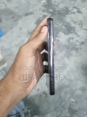 স্যামসাং গ্যালাক্সি এস২২ ৫জি ১২৮ জিবি ব্ল্যাক