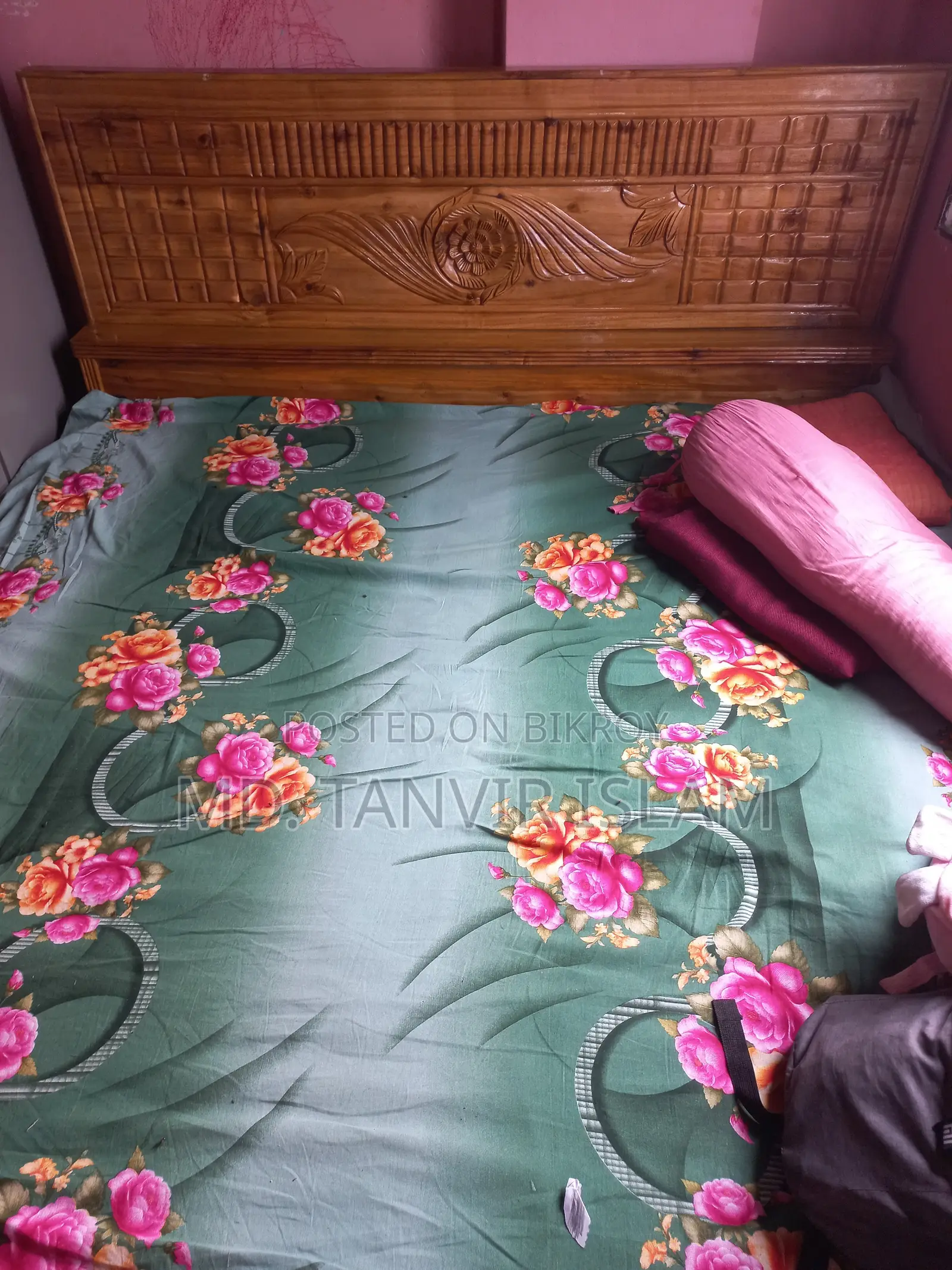 Readymade Wood Bed