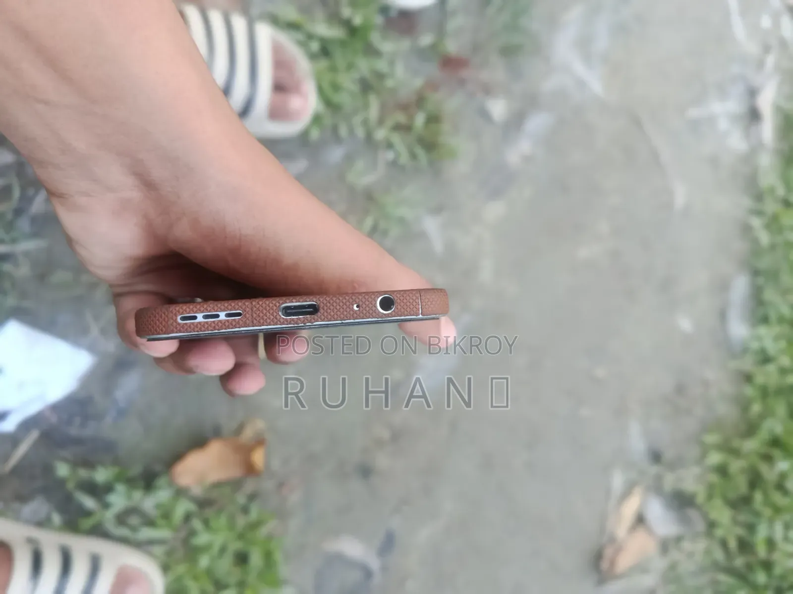Tecno Spark 40 Pro 128 GB Silver