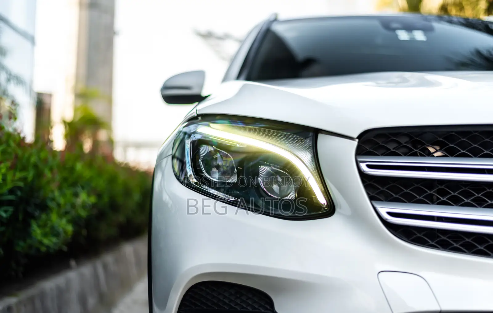 Mercedes-Benz GLC-Class 2017 White