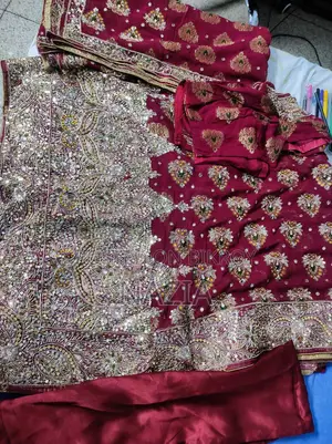 ব্রাইডাল ওয়েডিং শাড়ি
