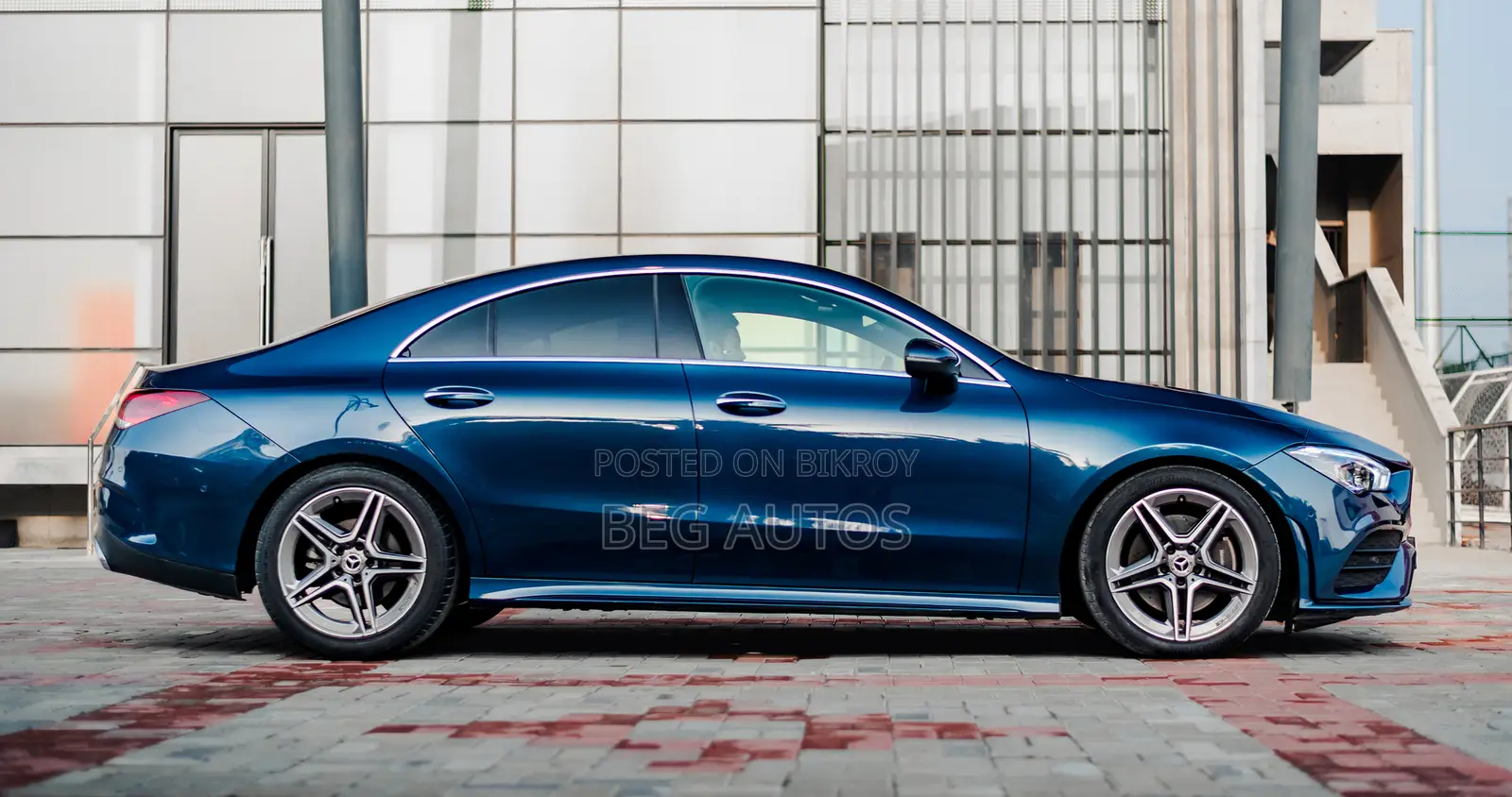 Mercedes-Benz CLA-Class CLA 200 D 4MATIC Sedan 2022 Blue
