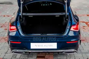Mercedes-Benz CLA-Class CLA 200 D 4MATIC Sedan 2022 Blue