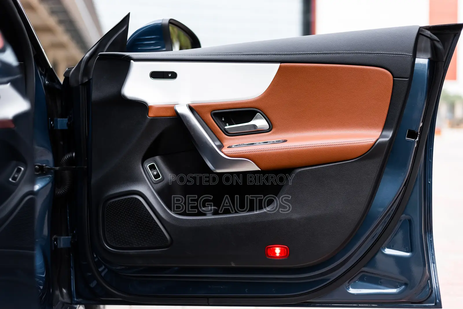 Mercedes-Benz CLA-Class CLA 200 D 4MATIC Sedan 2022 Blue
