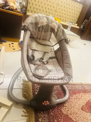 Baby Swing Used Once Fully Freshed