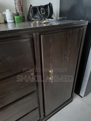 সেগুন কাঠের ওয়ারড্রোব