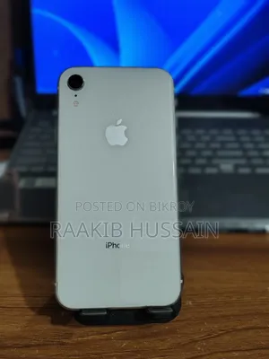 Apple iPhone XR 64 GB White