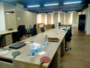 প্রিমিয়াম কর্পোরেট অফিস – গুলশান-২