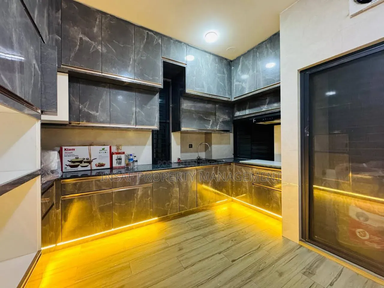 Furnished 3-bedroom Apartment in Gulshan for Rent