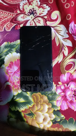Samsung Galaxy M10 16 GB Black