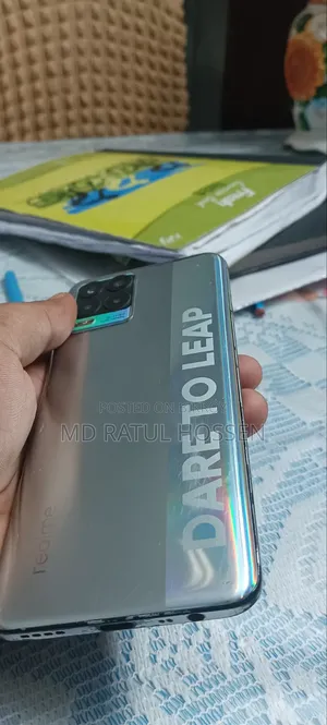 Realme 8 GB