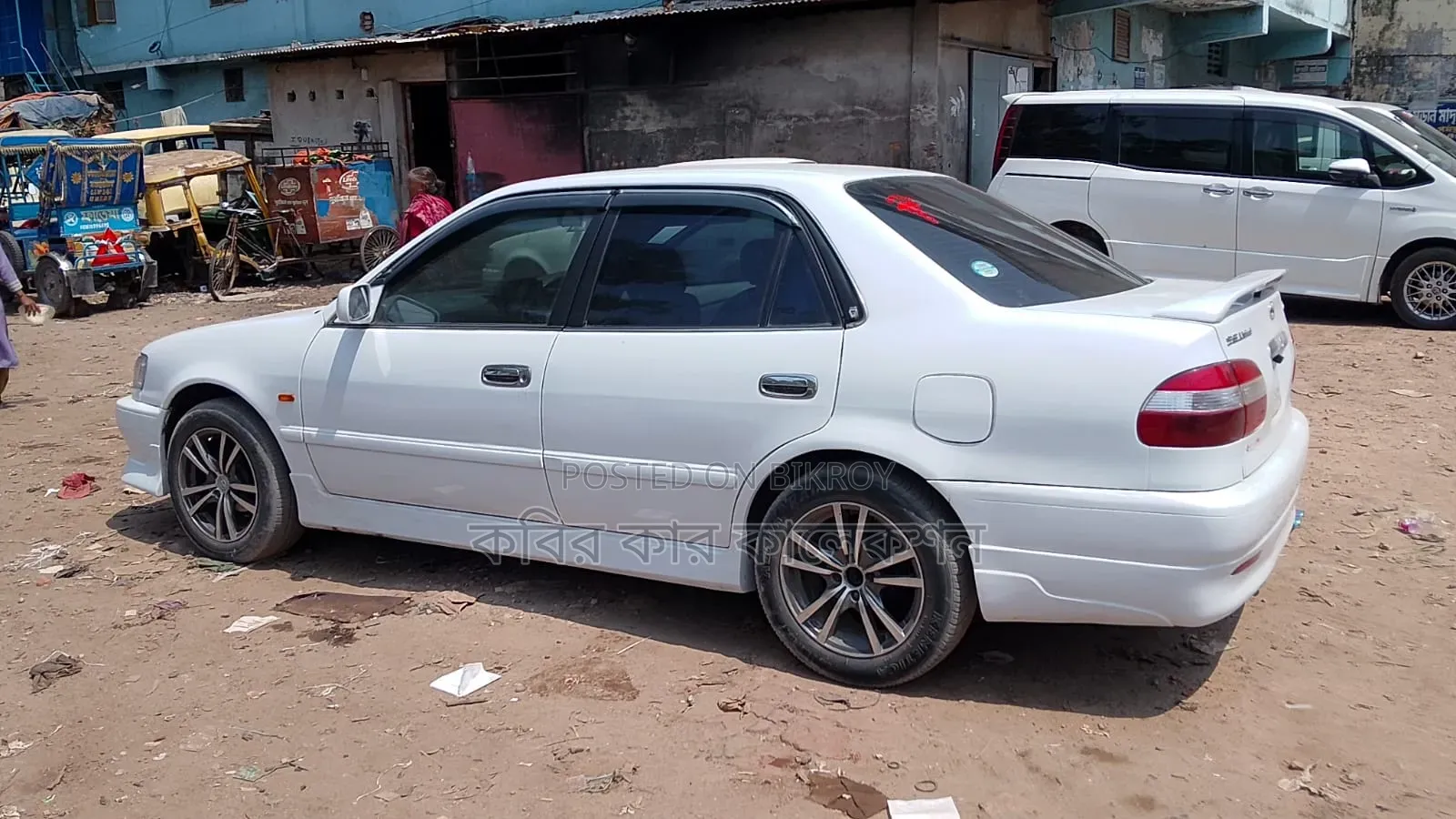 Toyota Corolla 1997 White