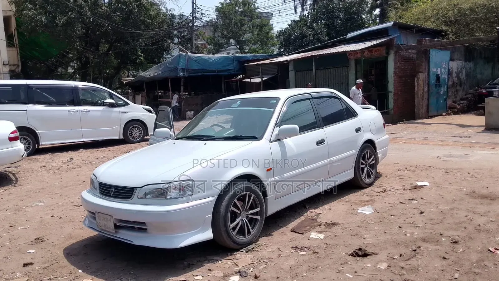 Toyota Corolla 1997 White