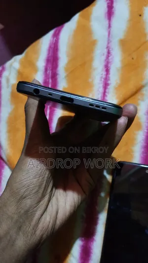 অপো এফ১৭ ১২৮ জিবি ব্লু