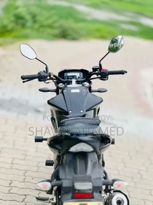সুজুকি জিক্সার মনোটোন ২০২২ ব্ল্যাক