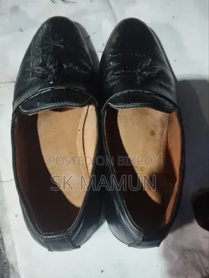 লোফার ৪২ সাইজ