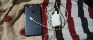 অ্যাপল আইফোন ৭ ১২৮ জিবি ব্ল্যাক