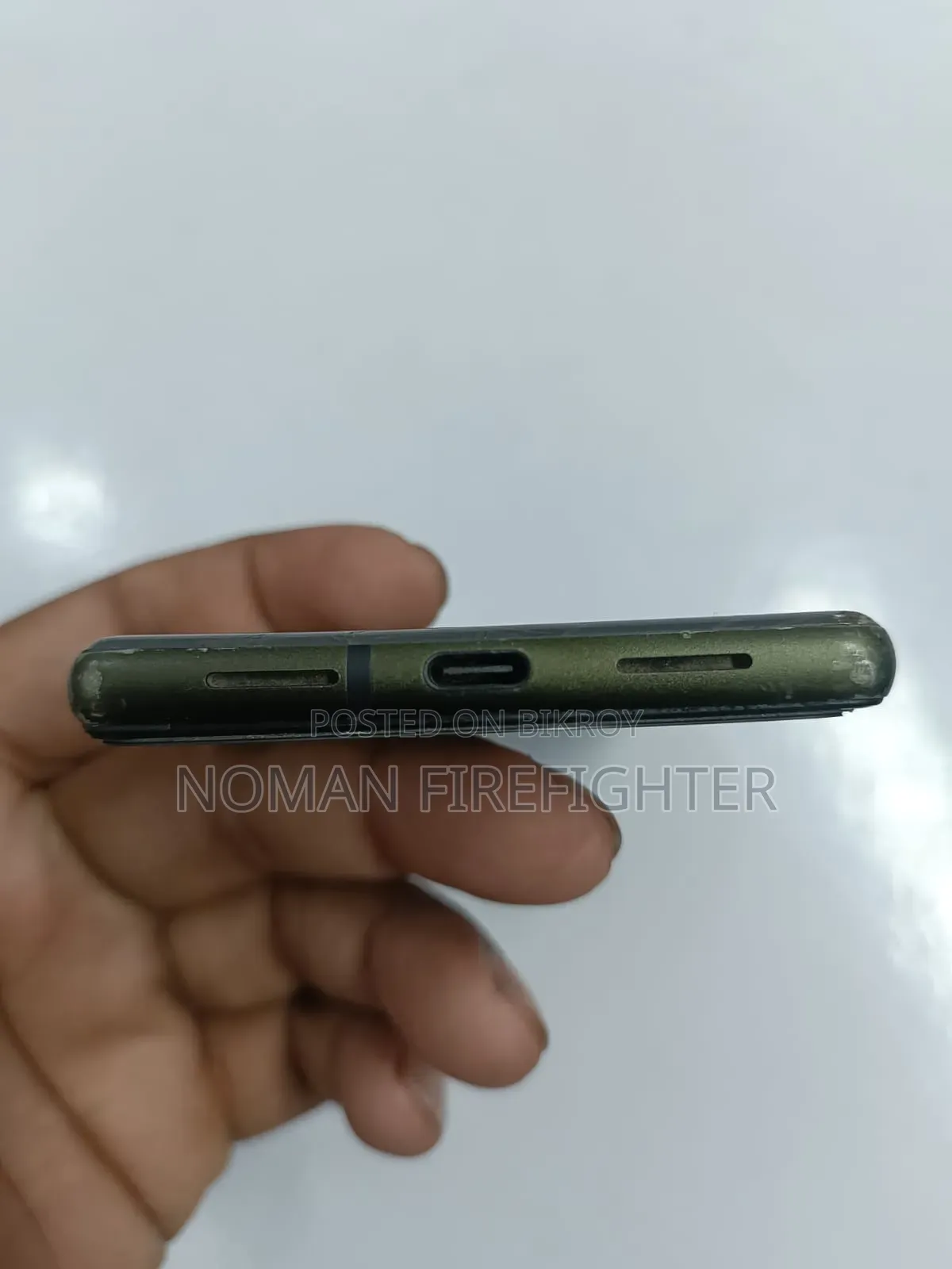 গুগল পিক্সেল ৬ ১২৮ জিবি ব্ল্যাক