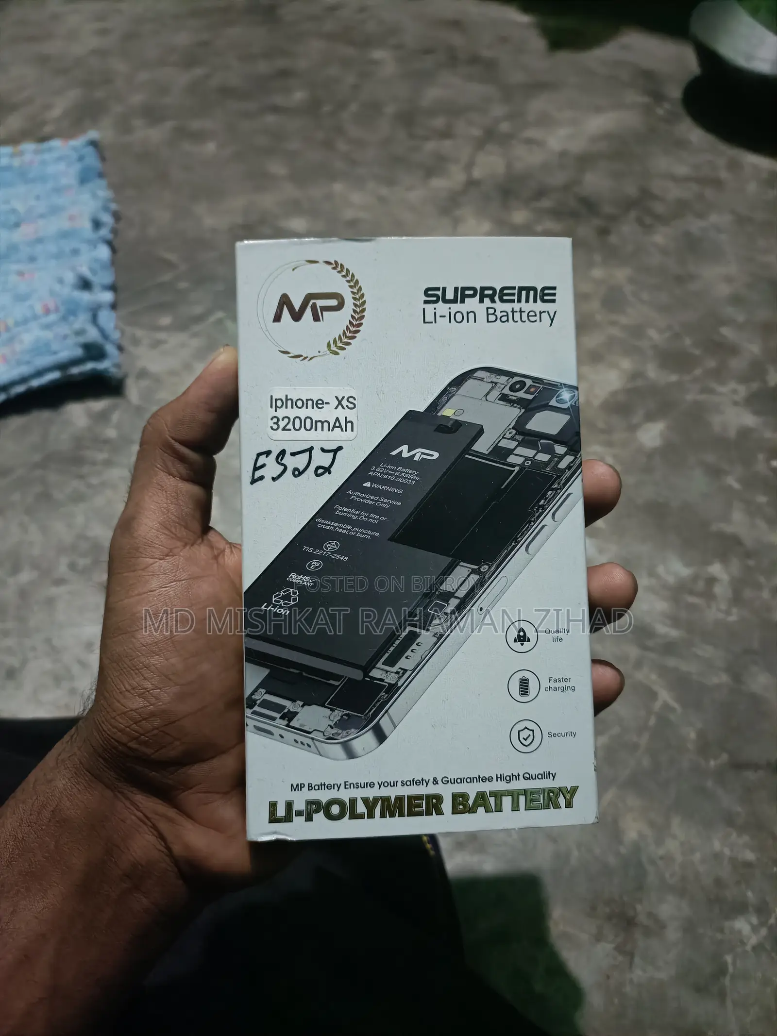 Apple iPhone Xs battery GB Black