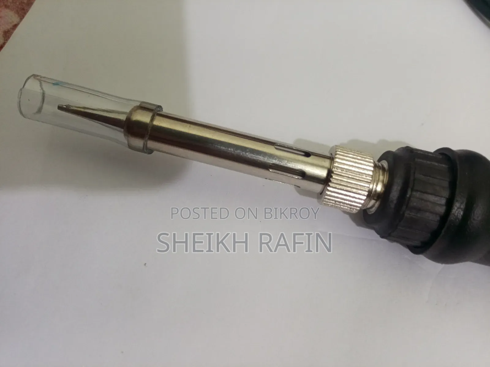 সোল্ডারিং আয়রন সোল্ডারিং কিট।