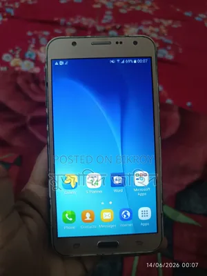 Samsung Galaxy J7 32 GB Gold