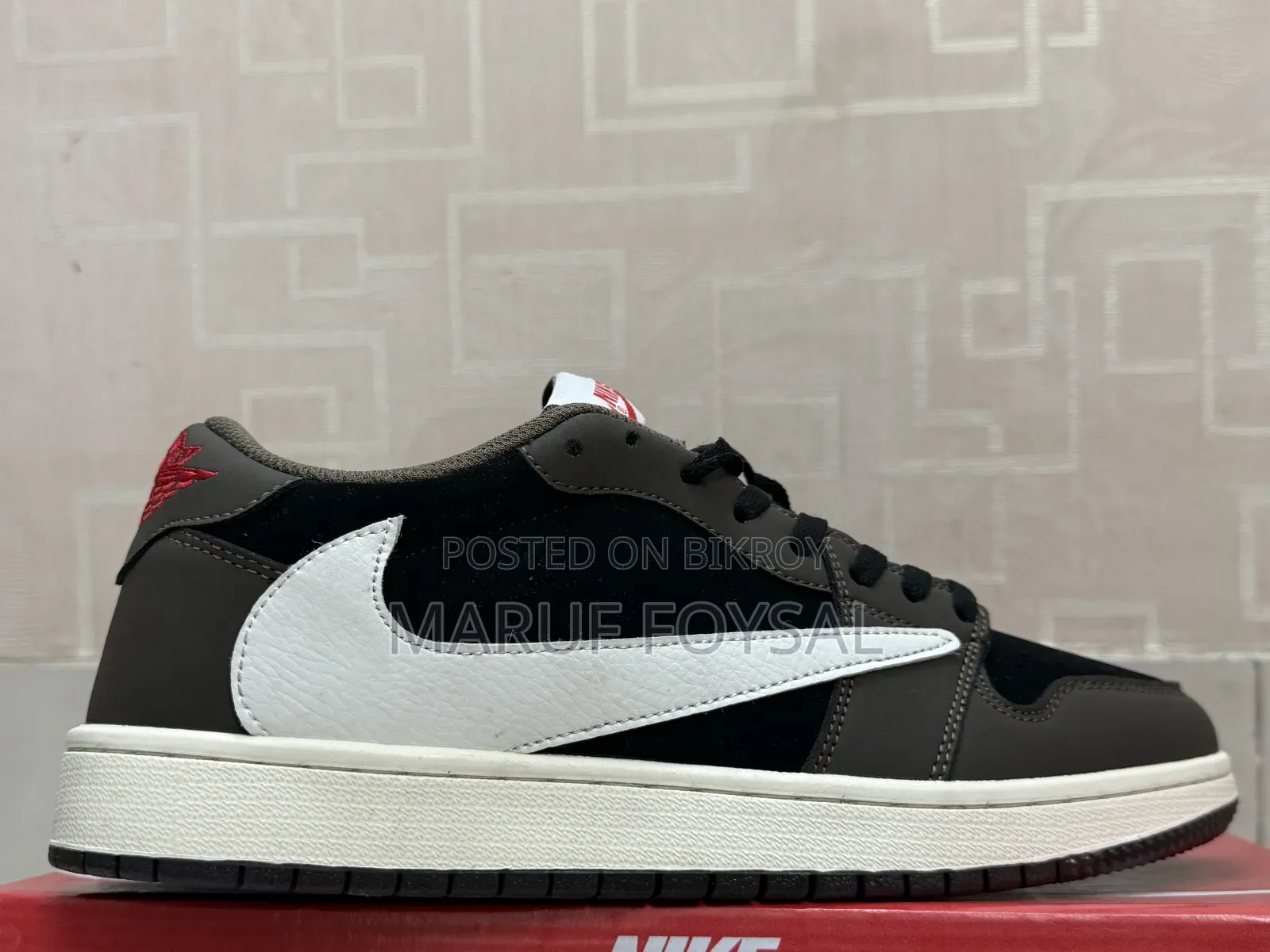 Jordan 1 Retro Low Og Sp Travis Scott Mocha | ১.১ গ্রেড | সাইজ (৪৪)