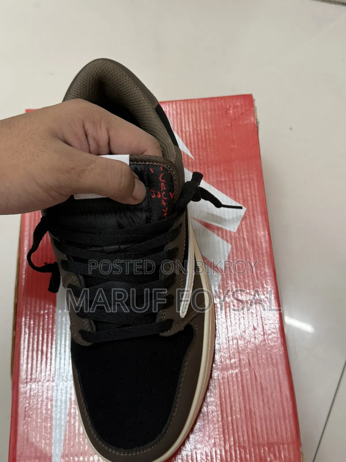 Jordan 1 Retro Low Og Sp Travis Scott Mocha | ১.১ গ্রেড | সাইজ (৪৪)