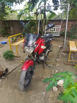 Bajaj Pulsar 150 2015 Red