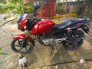 Bajaj Pulsar 150 2015 Red