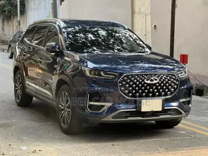 Chery Tiggo 8 Pro Luxury 2023 Blue
