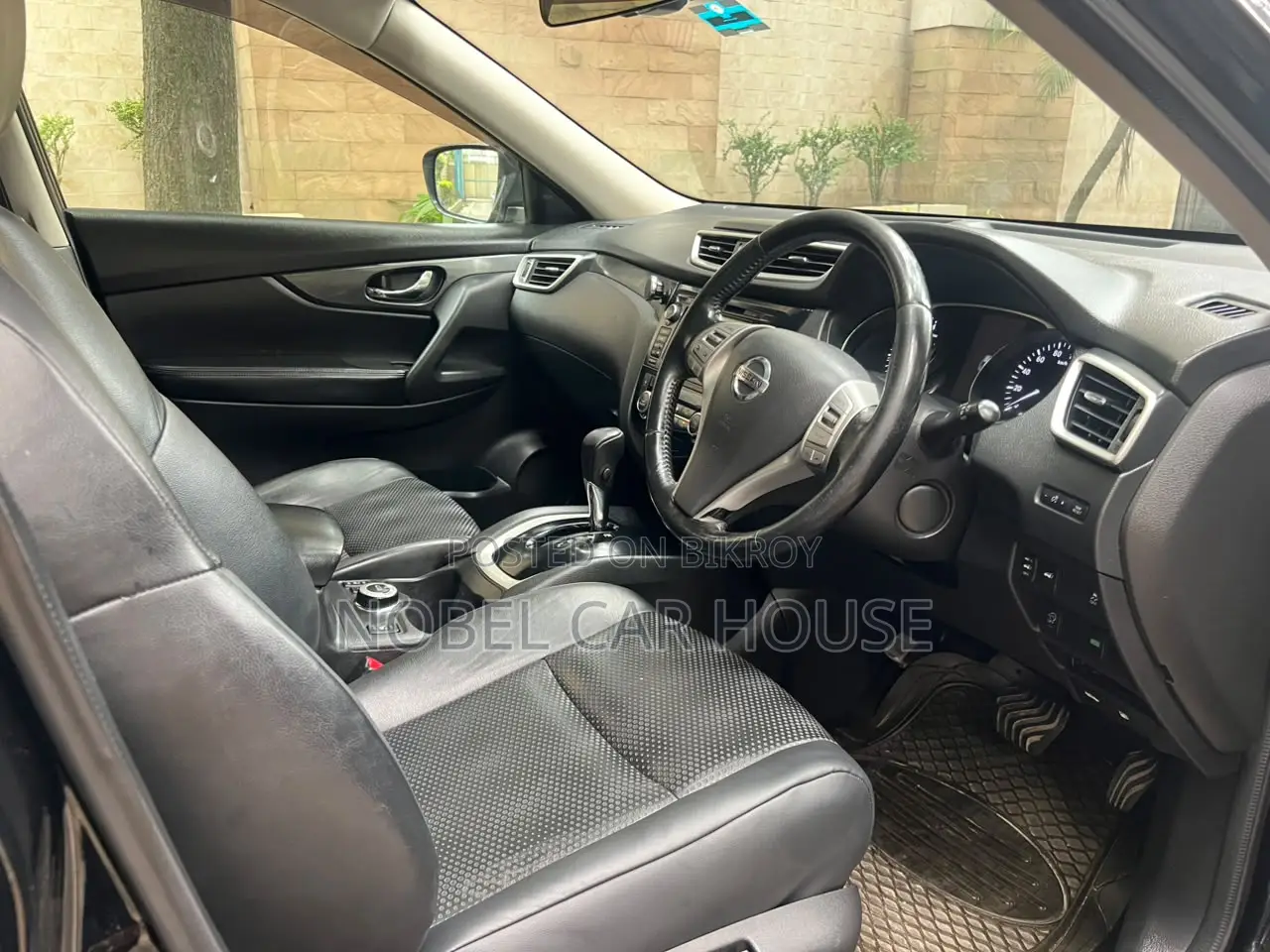 Nissan X-Trail 2.0 Petrol AWD 2014 Black