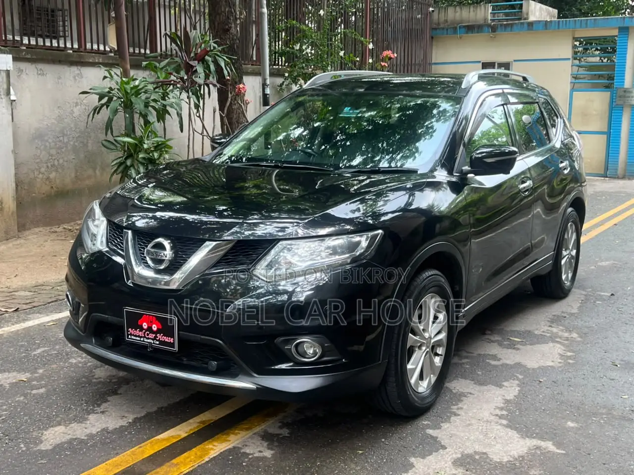 Nissan X-Trail 2.0 Petrol AWD 2014 Black